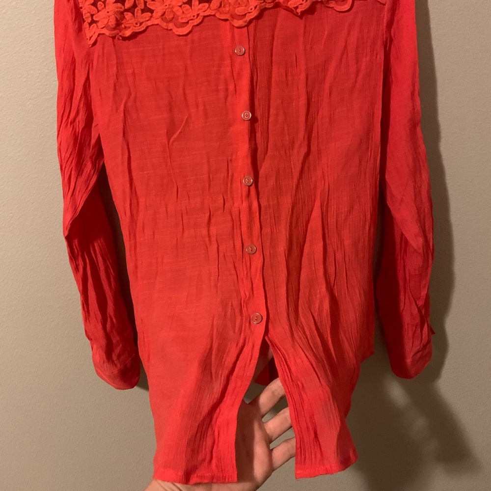 Button up blouse - Picture 5 of 5